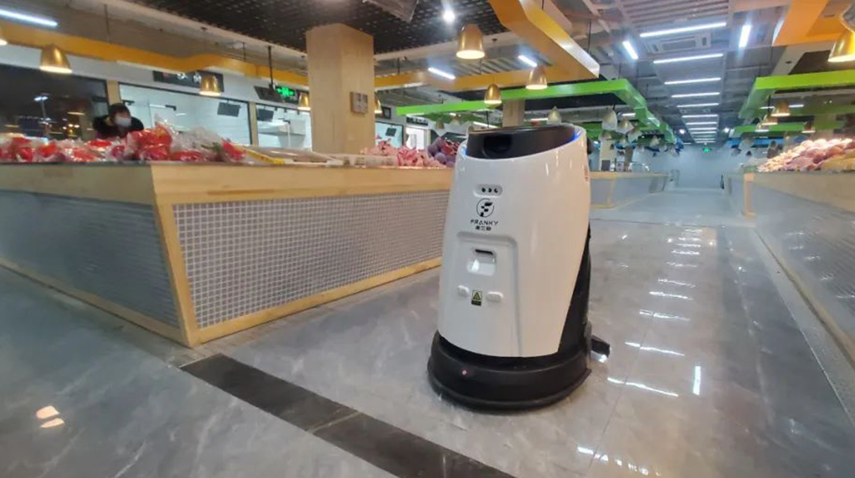  弗兰奇清洁机器人助力郑州打造创新型农贸市场